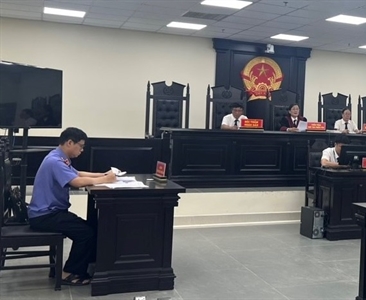 Viện KSND huyện Đan Phượng phối hợp với TAND cùng cấp tổ chức các phiên tòa...